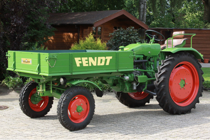 Fendt tractor dashbord met gloeispiraal temperatuurmeter startknop 